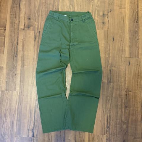 Walter Van Beirendonck green pants size 46 (sz 30 US) #waltervanbeirendonck #designer #luxury #depopsweepstakes