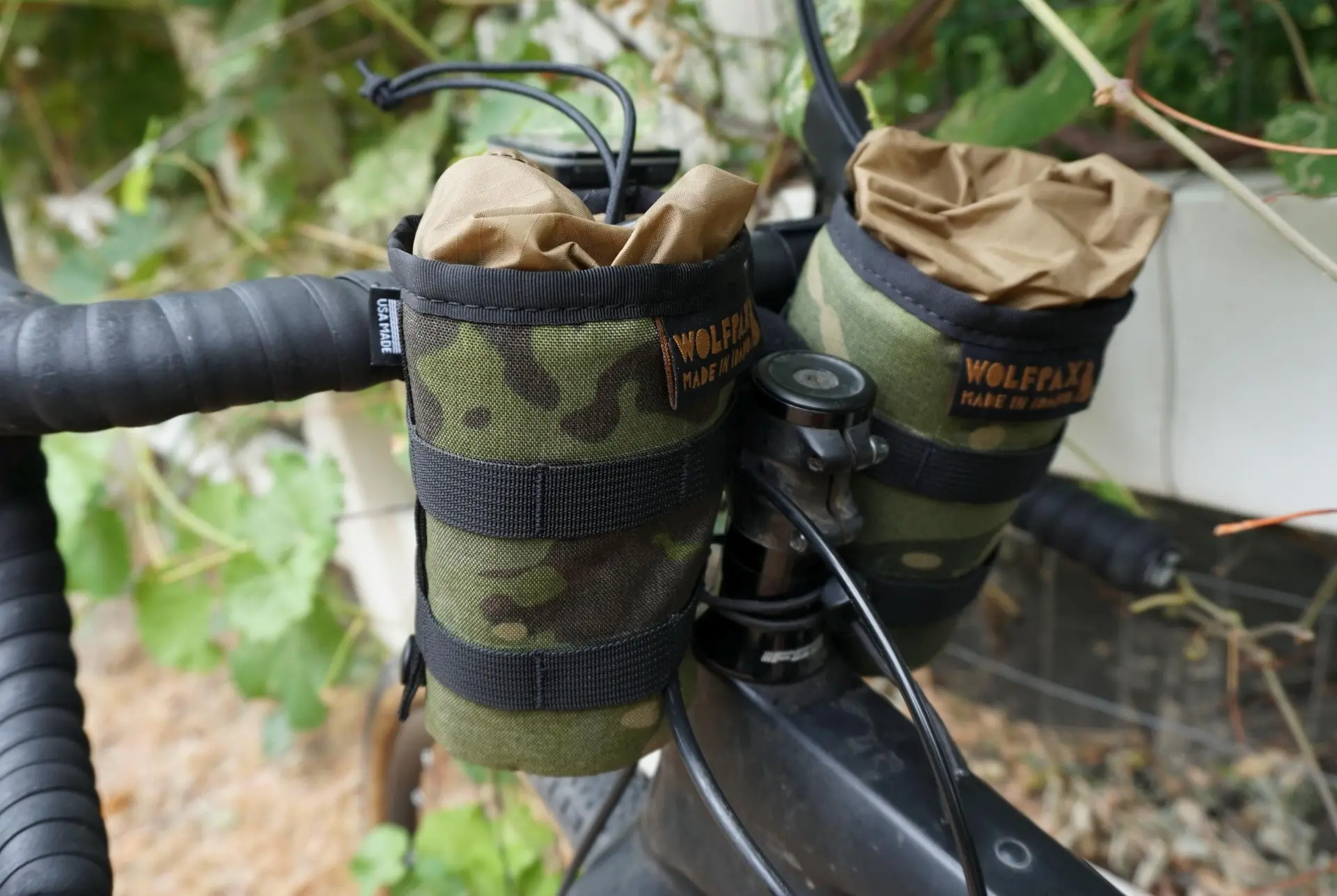 Alden Feed Bag -- Stem bag -- Attach anywhere water bottle holder