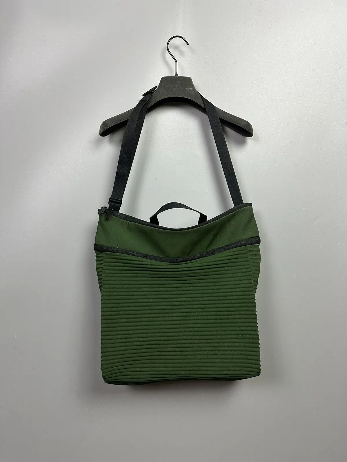 Homme Plisse Accordion Bag