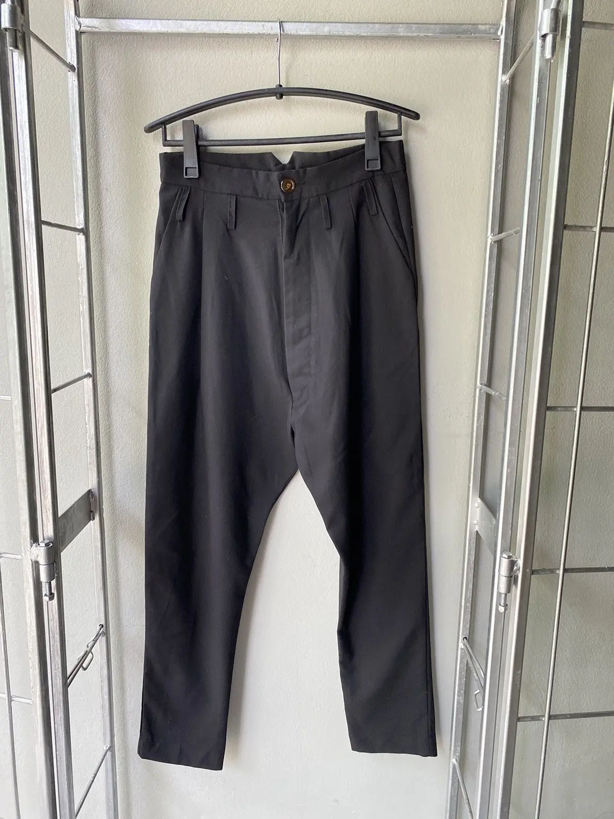 Attachment black drop pants