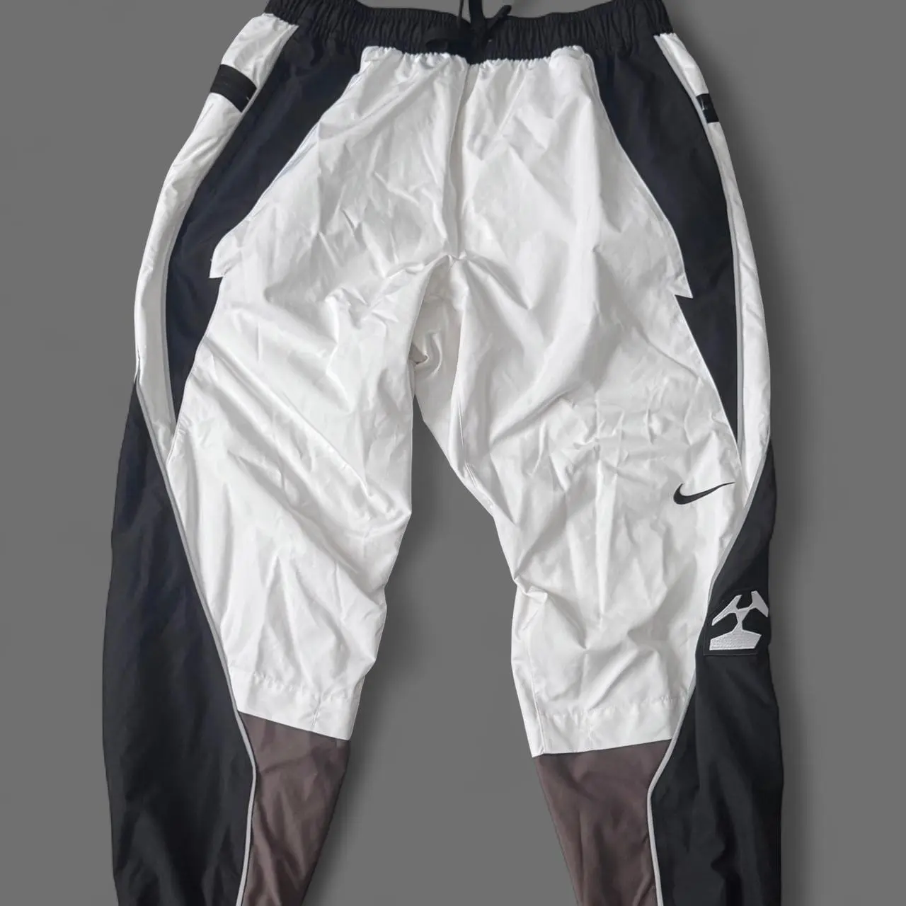Nike x Acronym (2019)
white and black track pants

Size: M

Worn twice

#streetwear #techwear #acronym #gorpcore