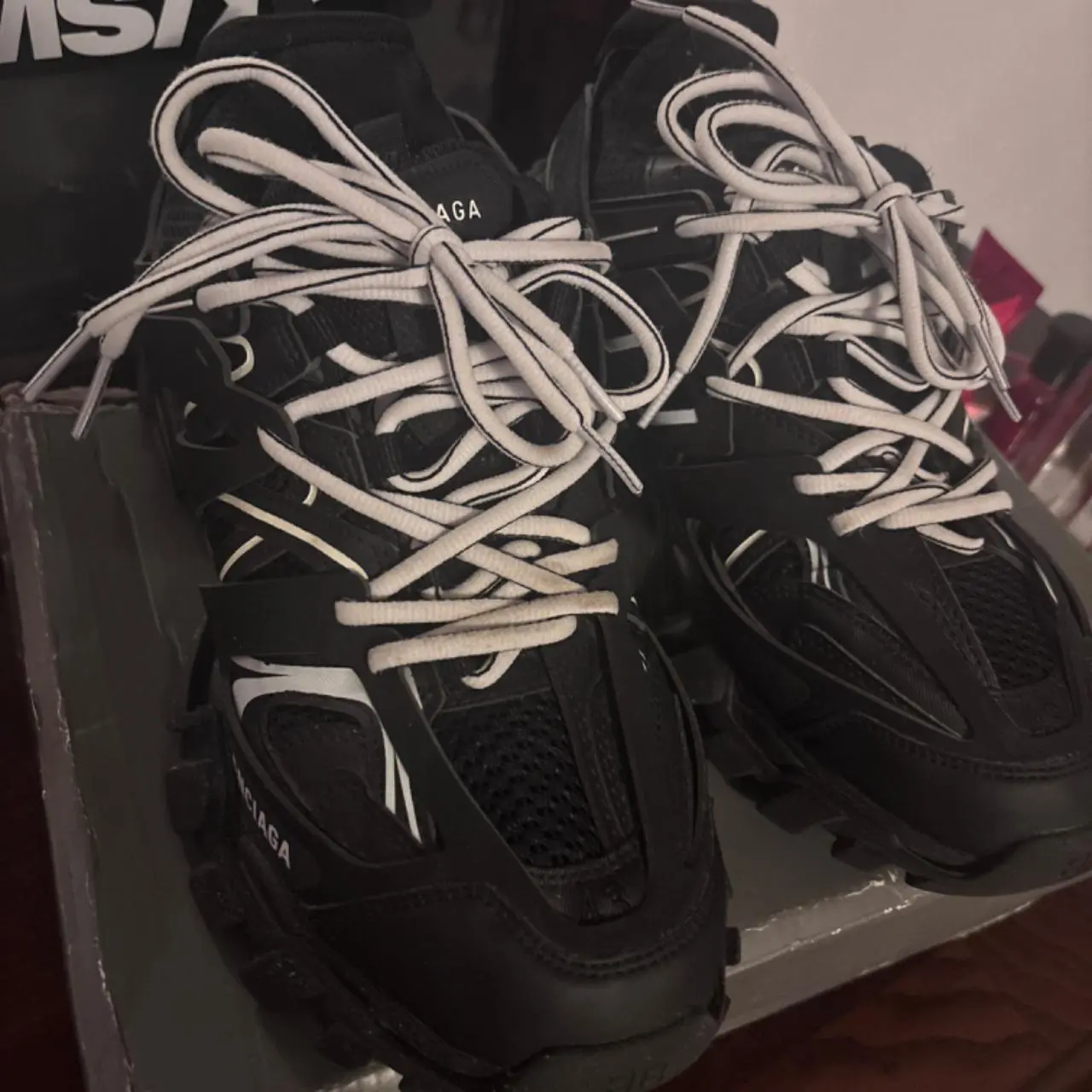 balenciaga track