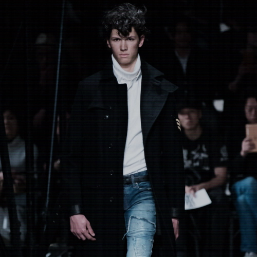 5351 Pour les Hommes